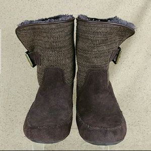 Lucky Brand brown lined boots